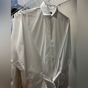 Saks Fifth Avenue white dress shirt 15.5